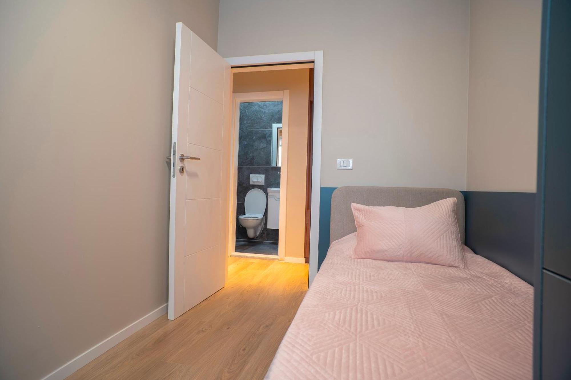 Lux Apartments 프리슈티나 외부 사진